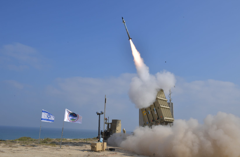 Iron Dome testing  (photo credit: MINISTRY OF DEFENSE SPOKESPERSON'S OFFICE)
