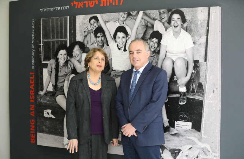 Energy Minister Yuval Steinitz and Aya Ben Naftaly, director of the Massuah International Institute for Holocaust Studies at a memorial for International Holocaust Remembrance Day (photo credit: SAHAR OREN)
