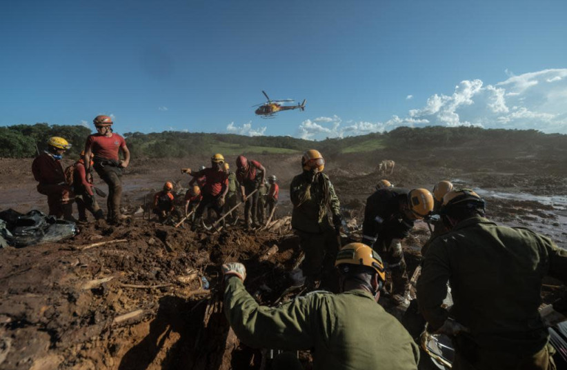 The IDF delegation helping recover bodies after a dam disaster in Brazil  (photo credit: IDF SPOKESPERSON'S UNIT)
