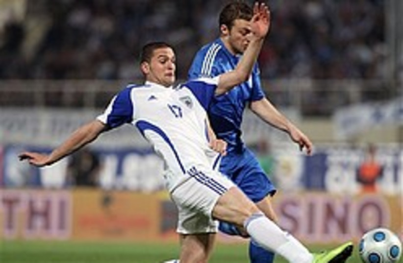soccer greece israel world cup 248 (photo credit: )