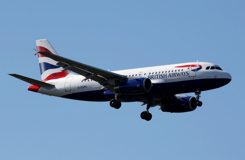 The G-EUPH British Airways Airbus A319-131 makes its final approach for landing at Toulouse-Blagnac airport, France (photo credit: REUTERS)