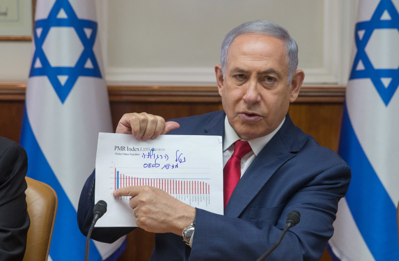 Prime Minister Benjamin Netanyahu on Iran at the weekly cabinet meeting (photo credit: OHAD TZVEIGENBERG‏)