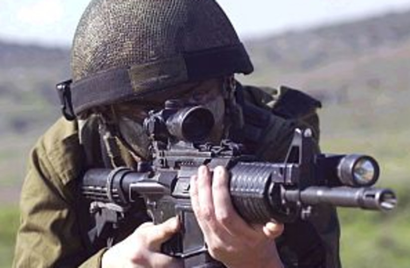 idf soldier gun298 88idf (photo credit: IDF)