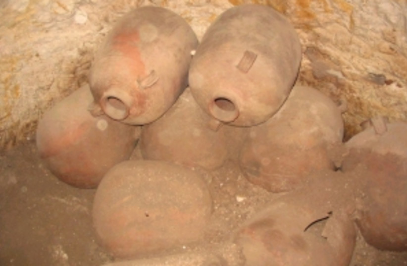 archaeology kana 298 88 (photo credit: Israel Antiquities Authority)