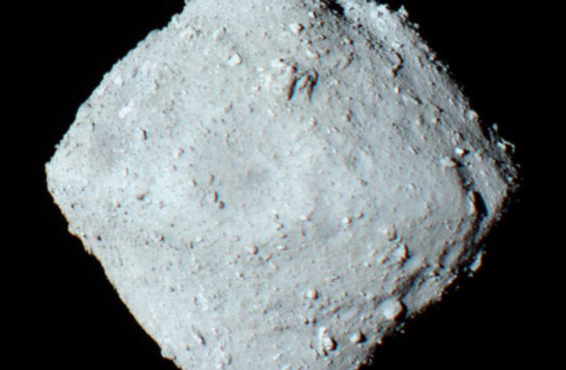 C-type asteroid 162173 Ryugu, seen by the ONC-T camera on board the Hayabusa2 spacecraft (photo credit: ISAS/JAXA/CC BY 4.0 (https://creativecommons.org/licenses/by/4.0)/VIA WIKIMEDIA COMMONS)
