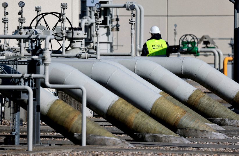  Pipes at the landfall facilities of the 'Nord Stream 1' gas pipline in Lubmin (photo credit: REUTERS/HANNIBAL HANSCHKE/FILE PHOTO)
