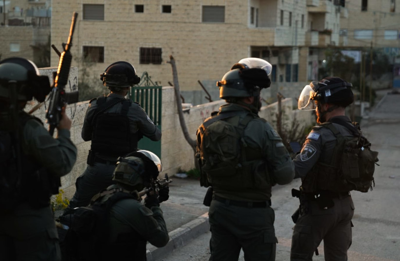  Israeli Border Police forces on the scene of an operation, December 5, 2022. (photo credit: ISRAEL POLICE SPOKESMAN)
