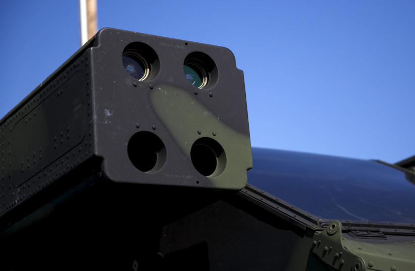  The US Army Avenger Air Defense System (AN/TWQ-1) used to fire Stinger missiles is displayed with two test missiles during "Black Dart", a live-fly, live fire demonstration of 55 unmanned aerial vehicles, or drones, at Naval Base Ventura County Sea Range, Point Mugu, near Oxnard, California. (photo credit: REUTERS/PATRICK T. FALLON)