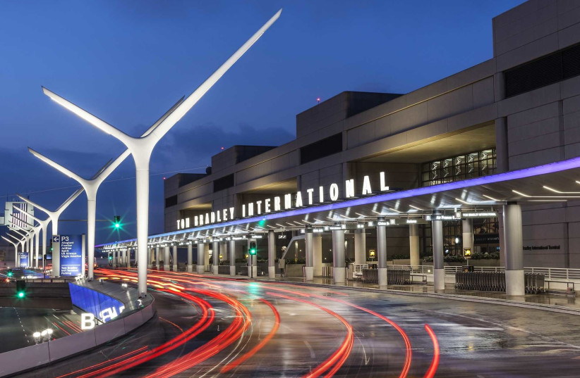  Los Angeles International Airport (photo credit: Wikimedia Commons)