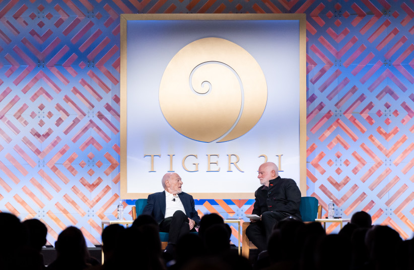  Michael Sonnenfeldt and Sam Zell from the 2023 TIGER 21 Global Exchange event (photo credit: Tiger 21)