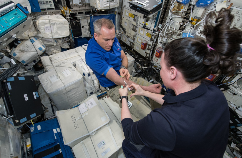 David Saint-Jacques and a record number of astronauts on board the International Space Station are collecting blood and breath samples for Canadian study MARROW. The experiment takes a closer look at the space-related changes that occur in blood and bone marrow (photo credit: NASA)
