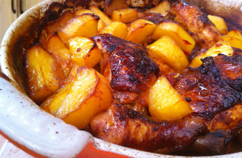  SWEET AND SPICY CHICKEN WITH POTATOES (photo credit: PASCALE PEREZ-RUBIN)