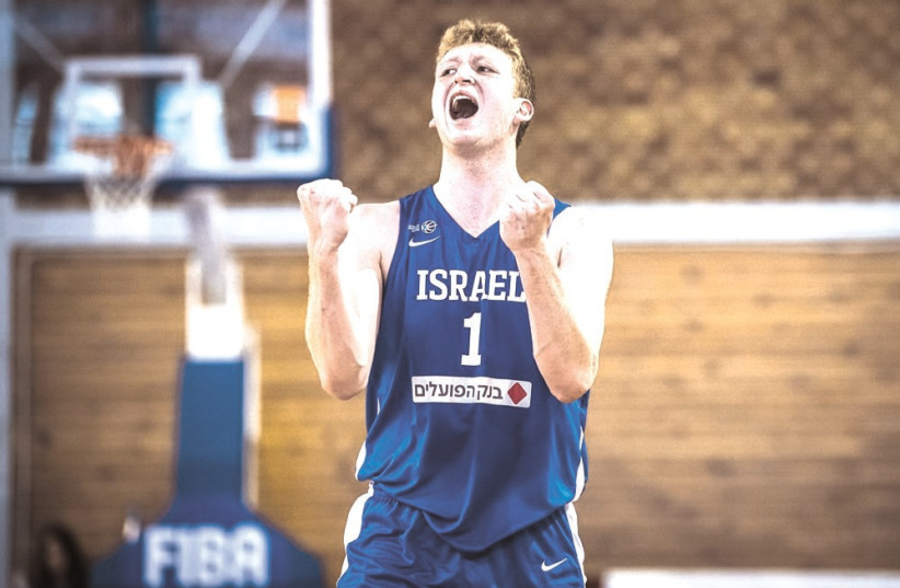  DANNY WOLF and Israel came oh-so-close to notching a comeback victory over France in the Under-20 European Championship final, but settled for second place (photo credit: FIBA)