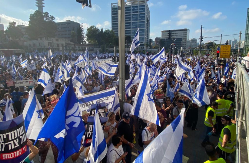   Pro-judicial reform protesters in Tel Aviv. July 23, 2023 (photo credit: AVSHALOM SASSONI)