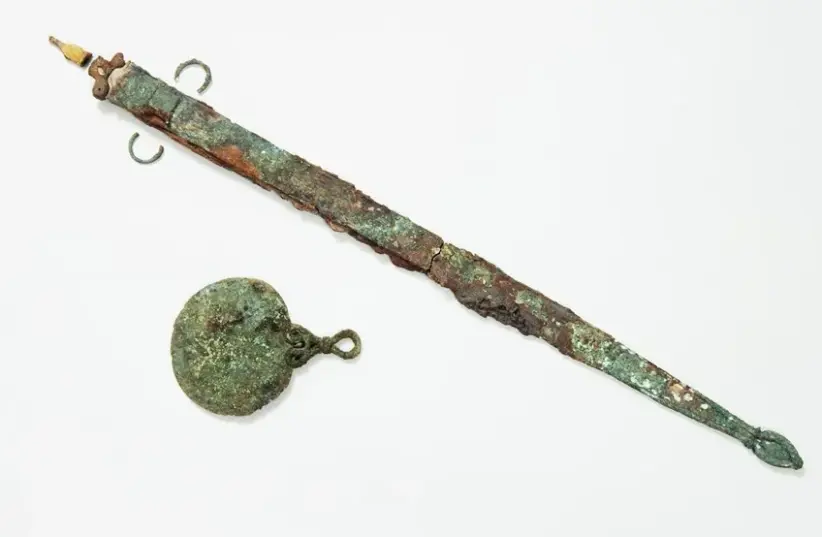  The Iron Age sword and mirror found in a 2,000 year-old burial on the island of Bryher, the Isles of Scilly (photo credit: HISTORIC ENGLAND)