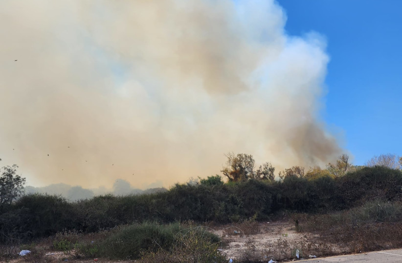  Fire at the former Israel Military Industries factory near Herzliya. July 28, 2023 (photo credit: FIRE AND RESCUE SERVICE)
