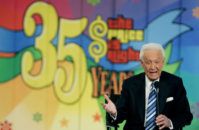  Host Bob Barker answers questions on stage at a news conference after the taping of his final episode of the game show "The Price Is Right" in Los Angeles June 6, 2007 (photo credit: REUTERS/FRED PROUSER FSP)