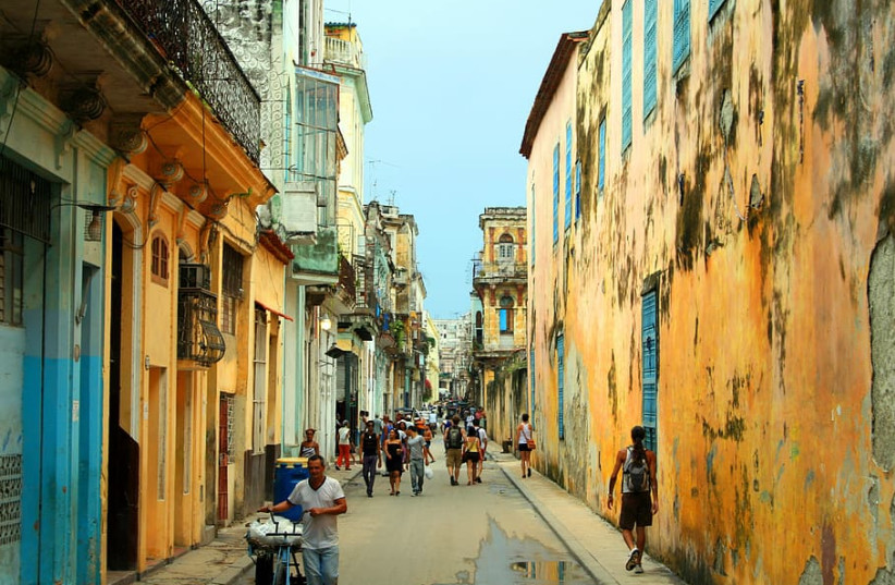  A street in Havana, Cuba. (photo credit: WALLPAPER FLARE)