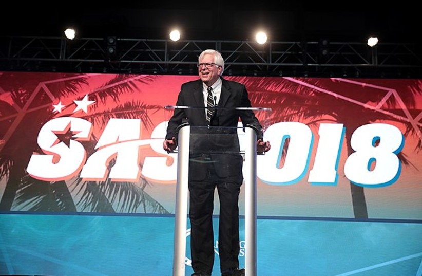  Dennis Prager speaking with attendees at the 2018 Student Action Summit hosted by Turning Point USA at the Palm Beach County Convention Center in West Palm Beach, Florida. (photo credit: Wikimedia Commons)