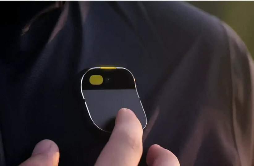 Humane AI PIN: Revolutionary wearable device for a smartphone-free ...