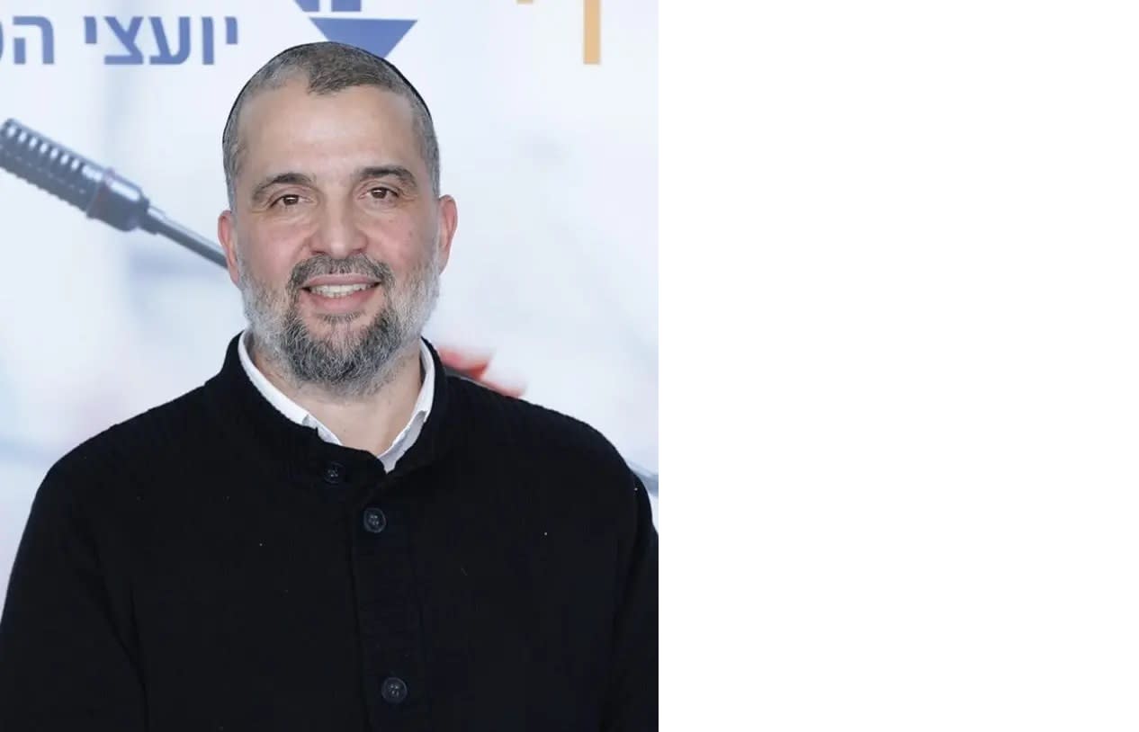 Avi Sofer