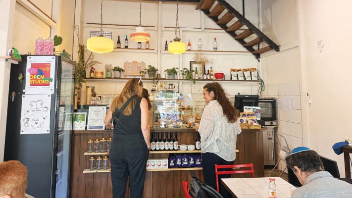 Yama Gallery Café.