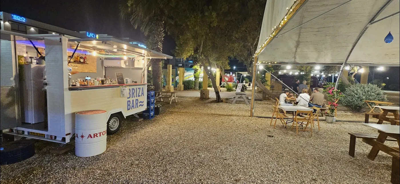 Providing a great solution for dinner: The Breeza complex on the Nahariya promenade.
