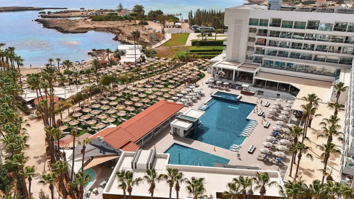 Cavo Maris Beach Hotel & Suites, Protaras.