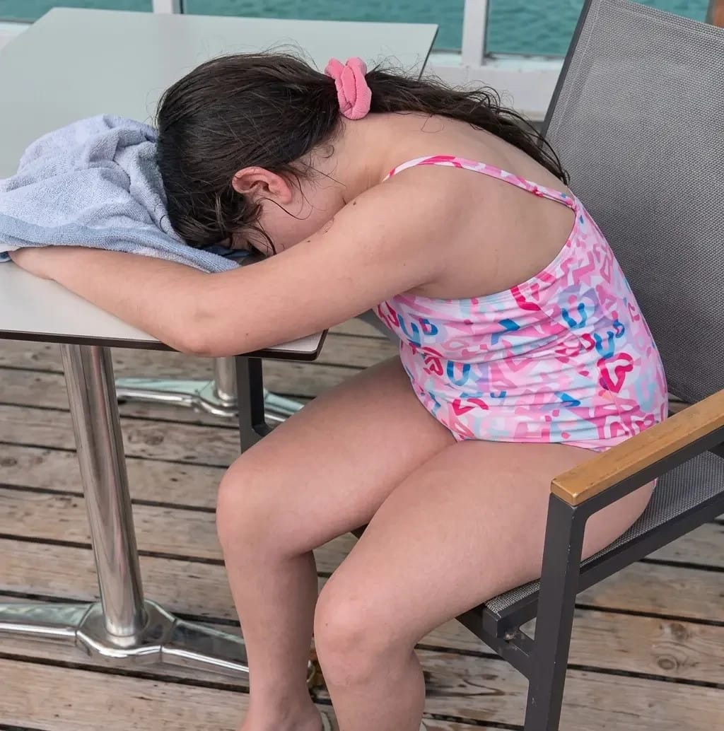 ''The girl is exhausted here, she had a panic attack''