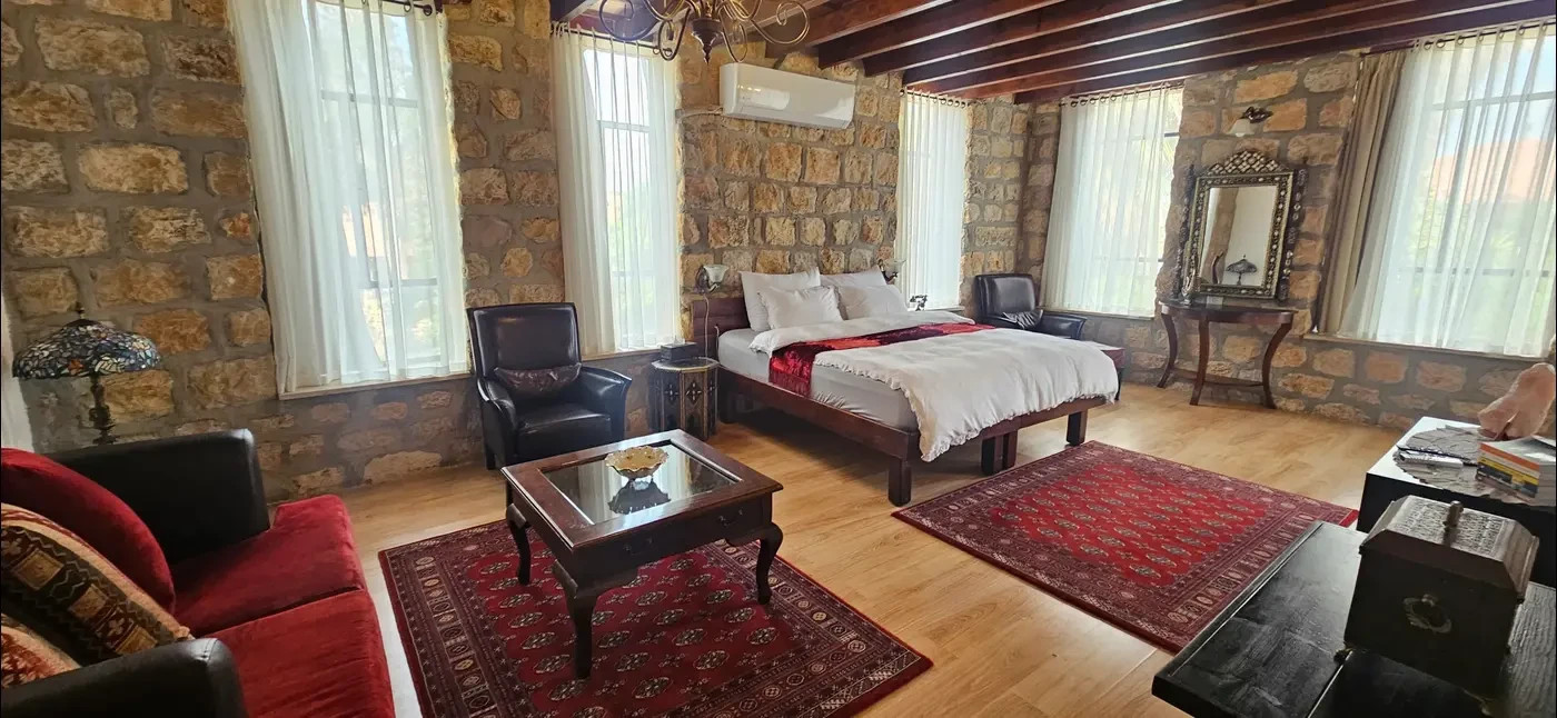 A suite in Beit Shalom.