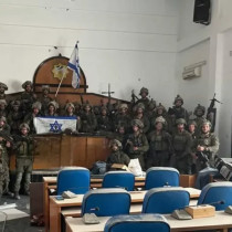  Golani soldiers inside the Hamas parliament building in Gaza, November 13, 2023