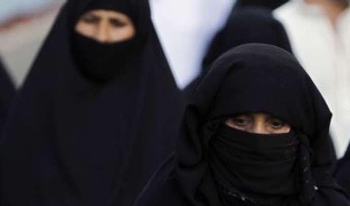 Saudi Arabia bans men from selling lingerie - The Jerusalem Post