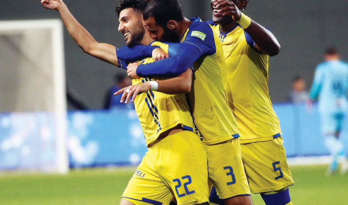 Maccabi Tel Aviv Keeps Pressure On Beersheba Beitar Israel Sports