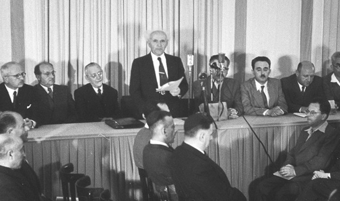 Podcast explores the legacy of signers of the Declaration of Independenc - Vimarsana News