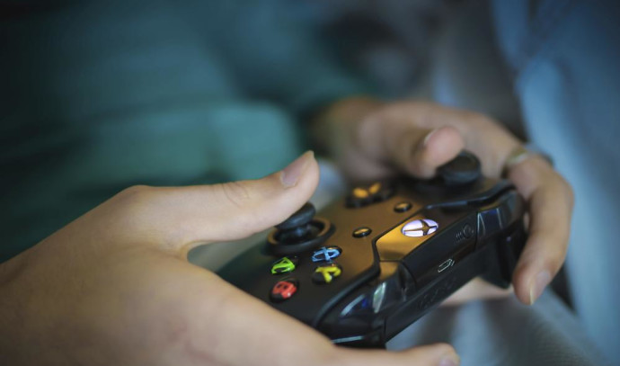 Could online gaming social networks have a positive impact on mental  health? - Vital Record