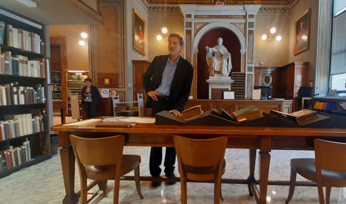 Scholars uncover censored Hebrew texts in Vatican collection - Vimarsana News