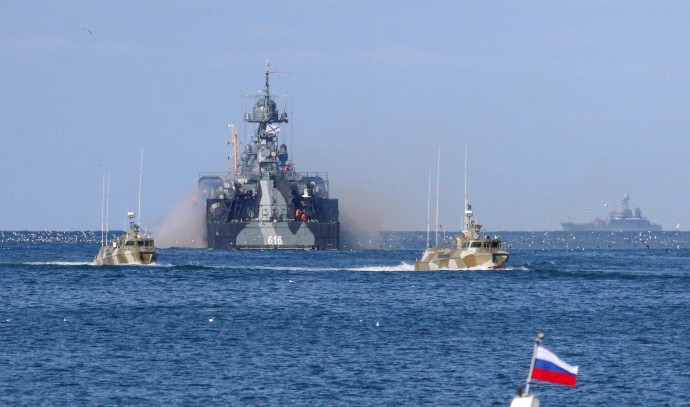 Ukraine sinks Russian warship in Black Sea - Defense Min. - Vimarsana News