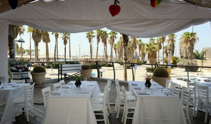 Carlton Tel Aviv offers closest sukkah to the Tel Aviv beach
