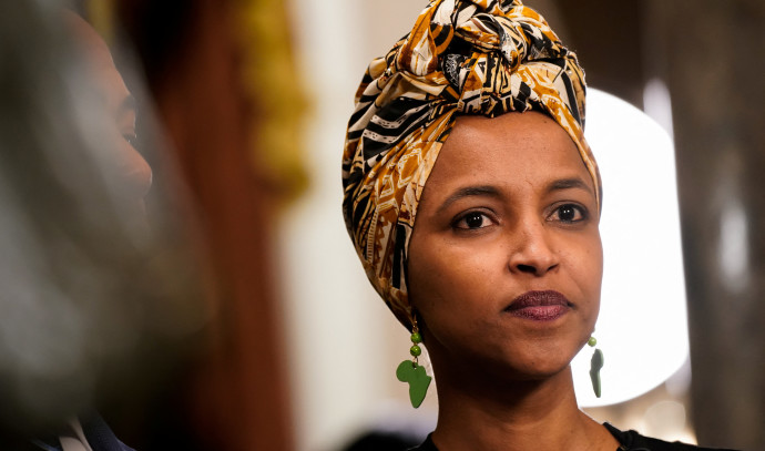 Desantis calls for Ilhan Omar's deportation after 'Somali First' speech - Vimarsana News