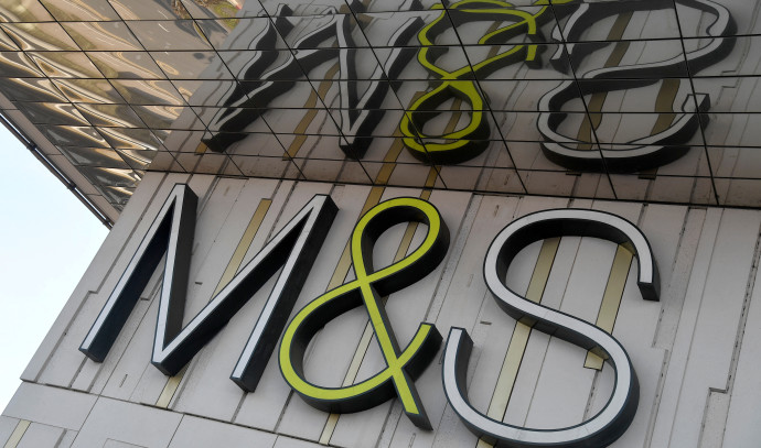 M&S apologizes for Christmas ad post compared to Palestinian flag - Vimarsana News