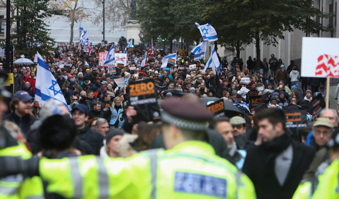 WATCH: British Jews march against antisemitism in London - Vimarsana News