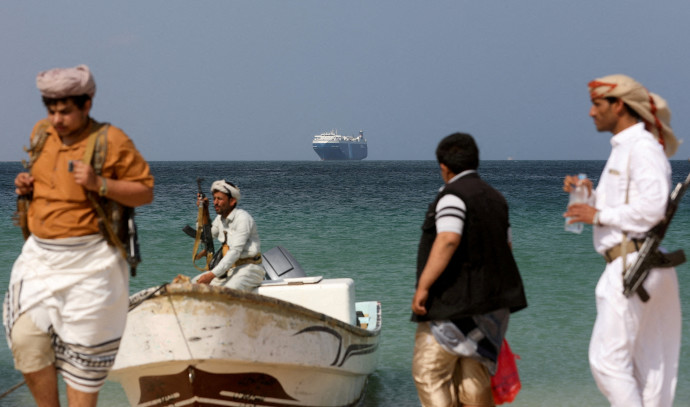 Iran shows it can strike ships at long distance in Indian Ocean - Vimarsana News