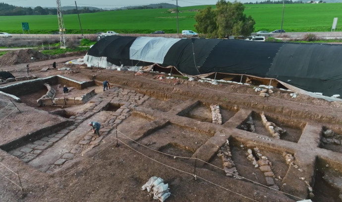 1,800-year-old Roman Legionary Base discovered at Tel Megiddo - Vimarsana News