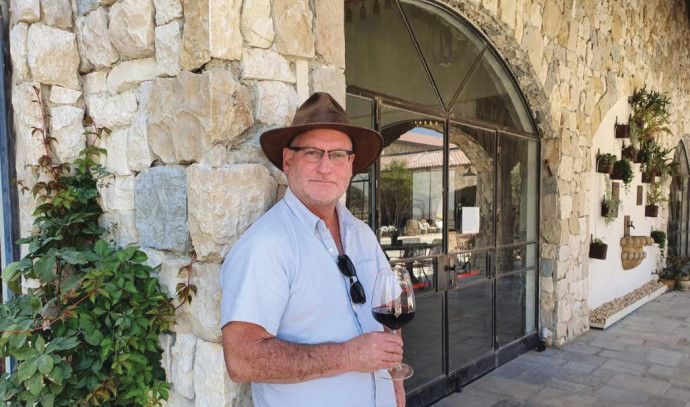 Sam Soroka: The 60-year-old Canadian winemaker-artist at Psagot - Vimarsana News