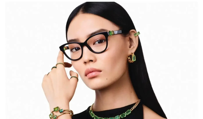 Eyewear as jewelry and a fragrance campaign inspired by desert blossom - Vimarsana News
