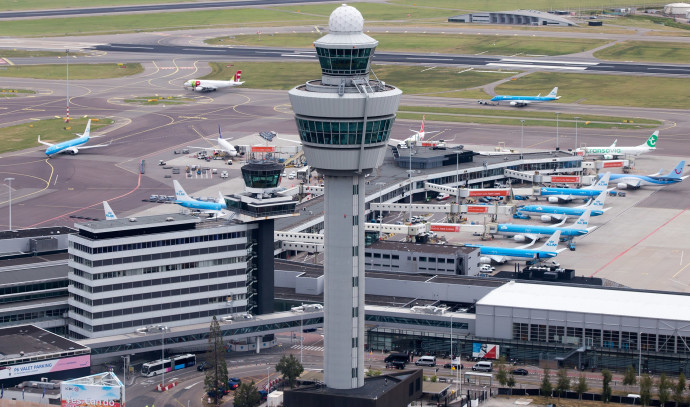 Former Hamas hostage harassed and shamed by Dutch airport guard - Vimarsana News