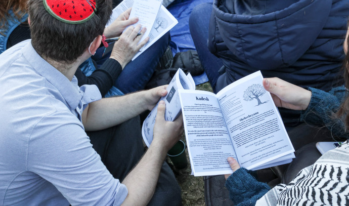 Pro-Palestinian seders planned in New York, other cities - Vimarsana News