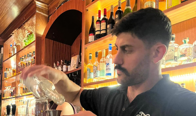 Jerusalemite of the week: HaGoren bartender Eden Caplan - Vimarsana News