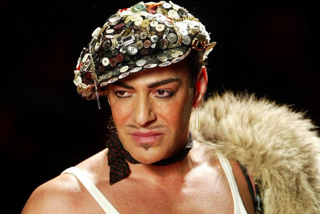 Disgraced fashion designer John Galliano makes a comeback, Fashion
