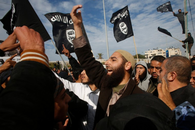 Salafists in Gaza fly ISIS ( Islamic State) flags (credit: REUTERS)
